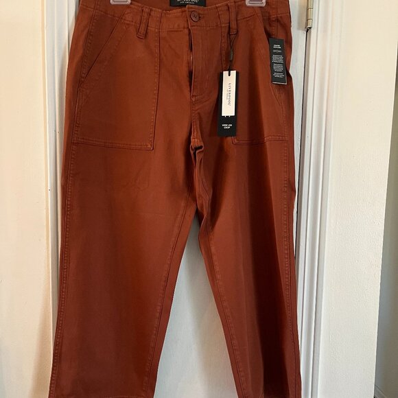 Liverpool Rust Crops - Picture 1 of 2